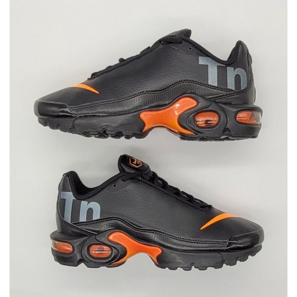Nike Air Max Plus TN SE BG (GS) 'Black Orange' AR0005-001 - Picture 2 of 8